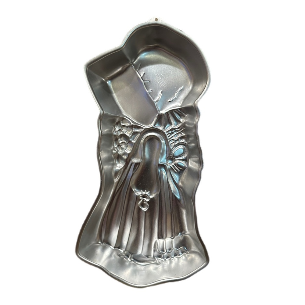 Wilton 1975 Vintage Cake Pan Mold American Greetings Corp - Holly Hobbie Retired